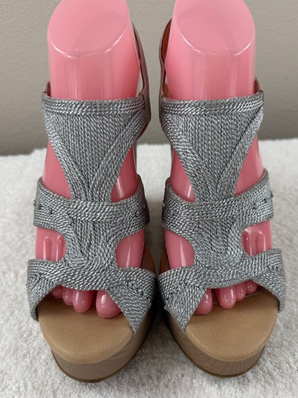 Lucky Brand Silver Metallic Wedge Sandals Size 8.5 Platform Open Toe